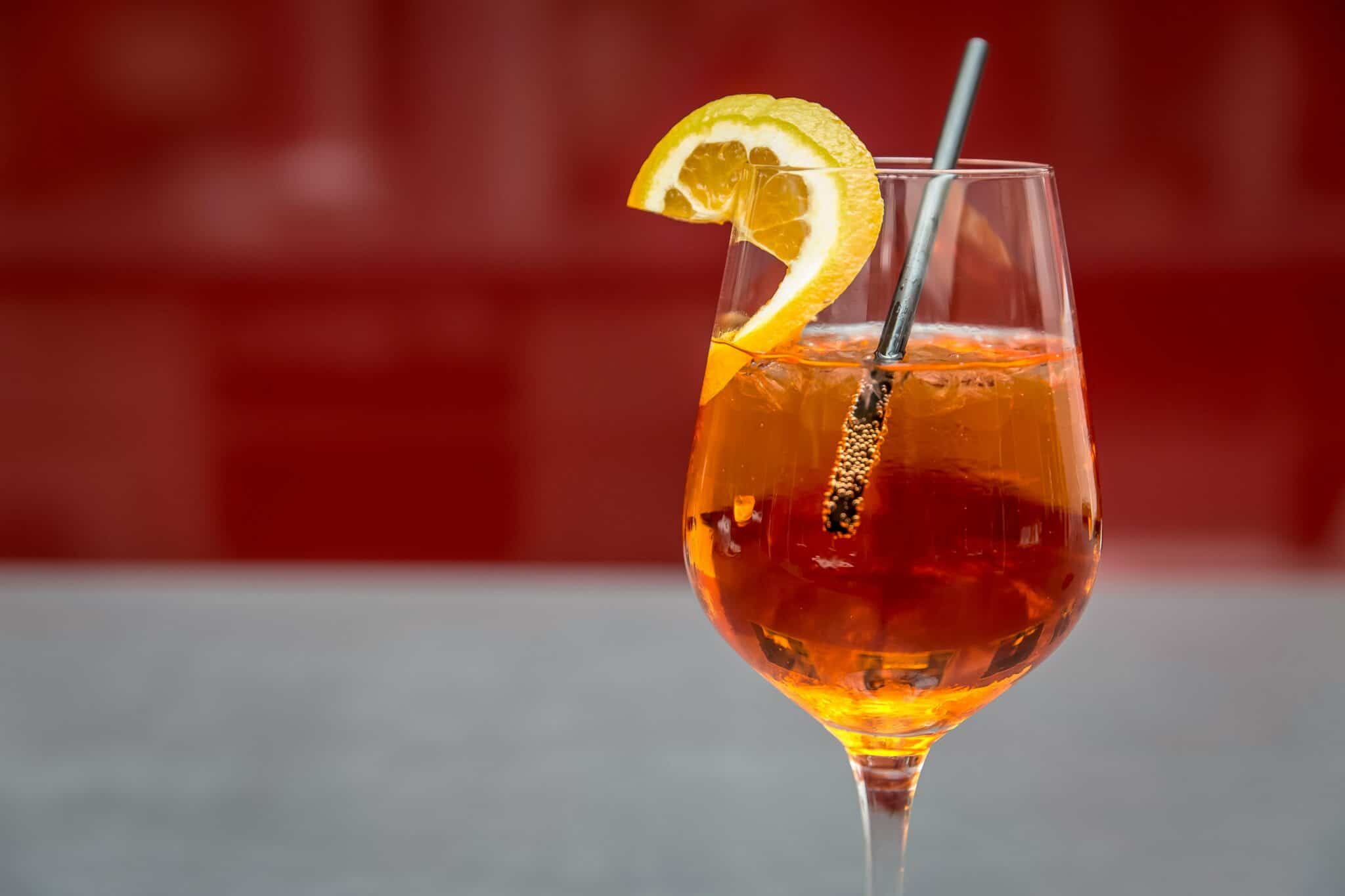 Die besten alkoholfreien AperolAlternativen Lecker alkoholfrei